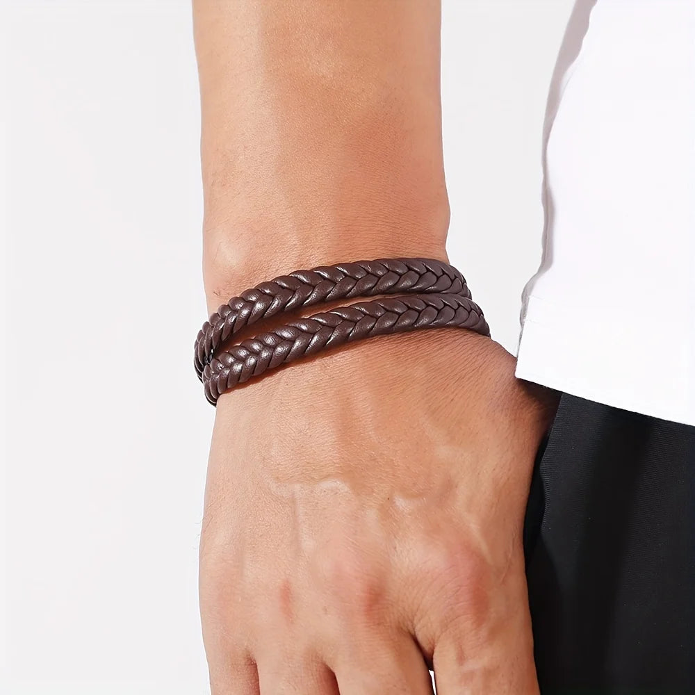 A Stylish And Minimalist Multi-Loop Faux Leather Bracelet from Europe And America, Suitable for Both Genders, Featuring a Magnet